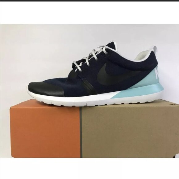 Size 11 - NIKE ROSHE RUN NM OBSIDIAN BLACK BLEACHED TURQUOISE WHITE 652804-403 - Picture 2 of 8